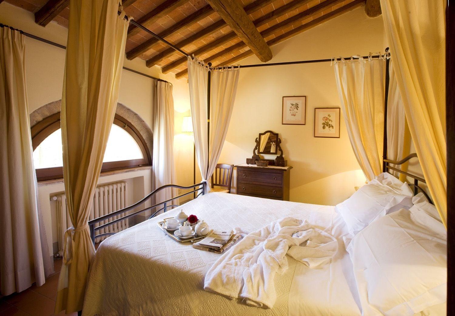 Hotel Monsignor Della Casa Country & 4*