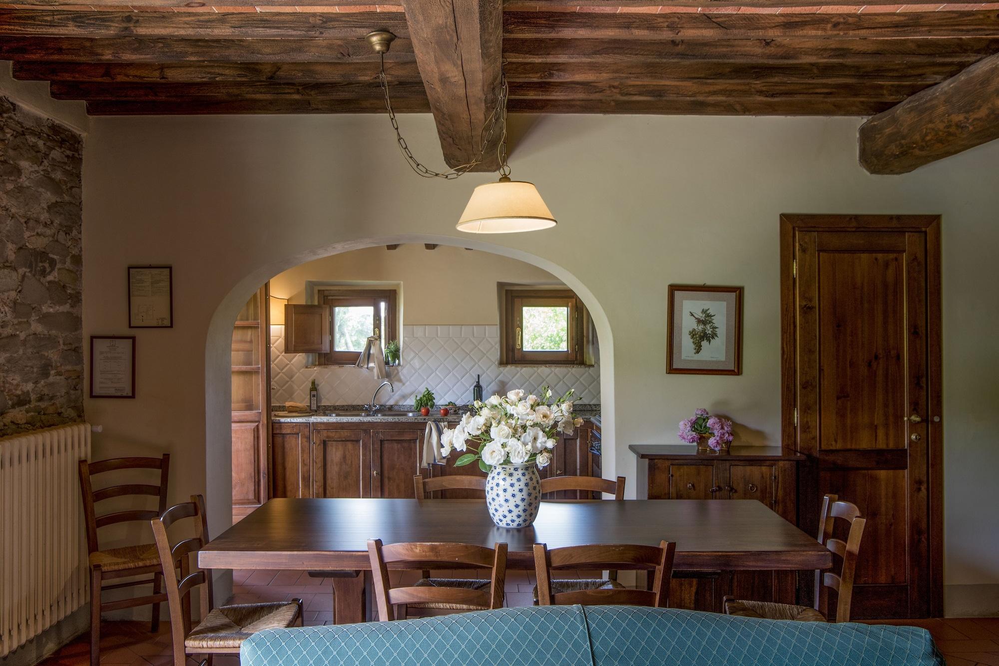 Monsignor Della Casa Country & Hotel 4*